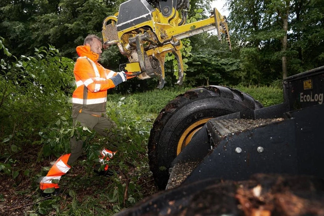 Kurtka zimowa z podszewką utrzymującą ciepło Accelerate Safe HV pomarańczowo-granatowa Mascot